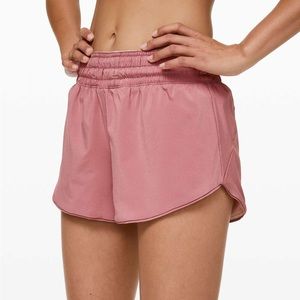 Lululemon Choose a Side mid rise shorts reversible 3”